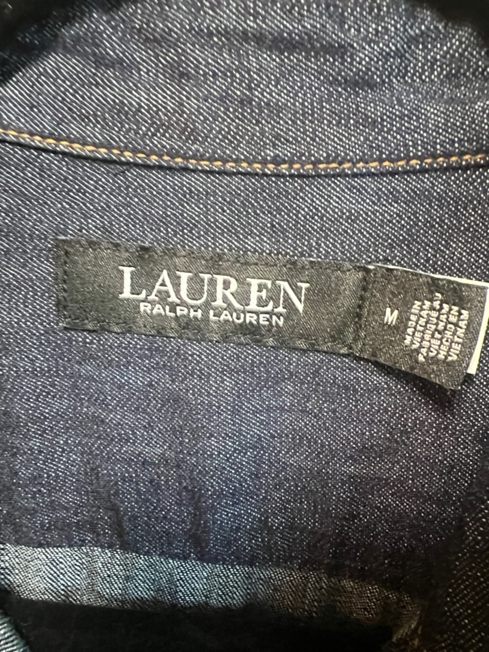 Lauren Ralph Lauren Size M button down front roll tab sleeves designer - Picture 2 of 15